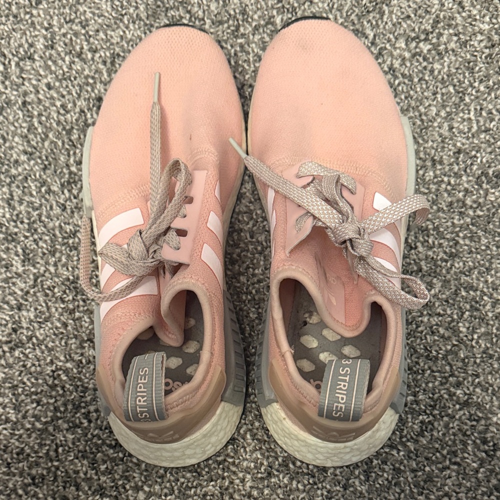 Adidas NMD R1 sneakers